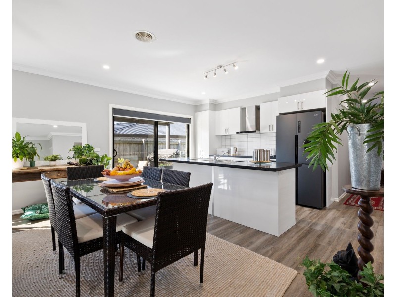 3/4 Anthony Court, Korumburra VIC 3950