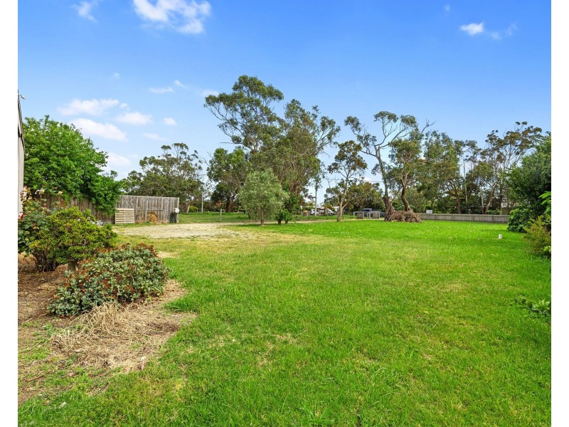23 Cuthbert Street, Corinella VIC 3984