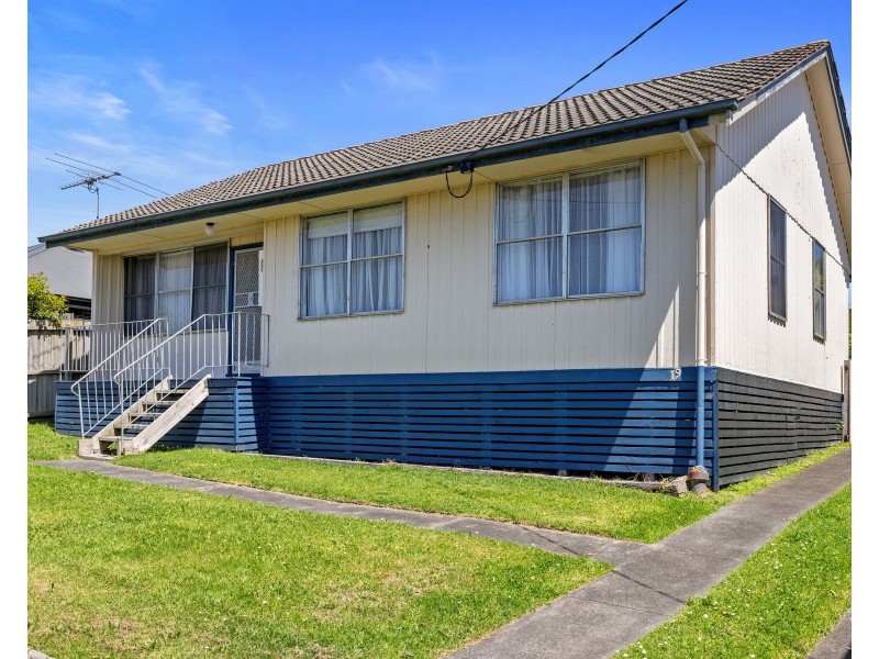 19 Hawkins Street, Korumburra VIC 3950