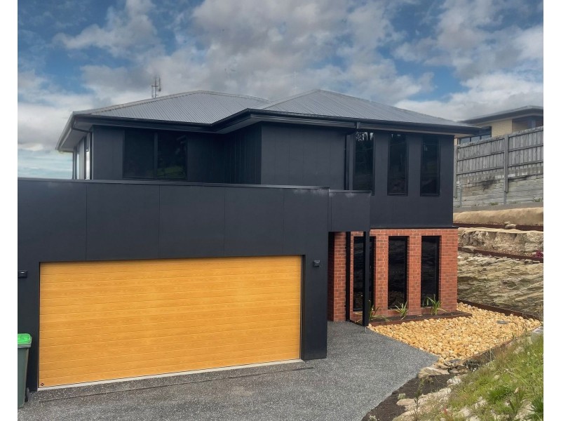 21 Hannah Rise Crescent, Korumburra VIC 3950