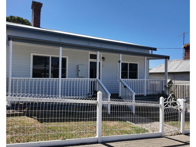 5 Bourke Street, Korumburra VIC 3950