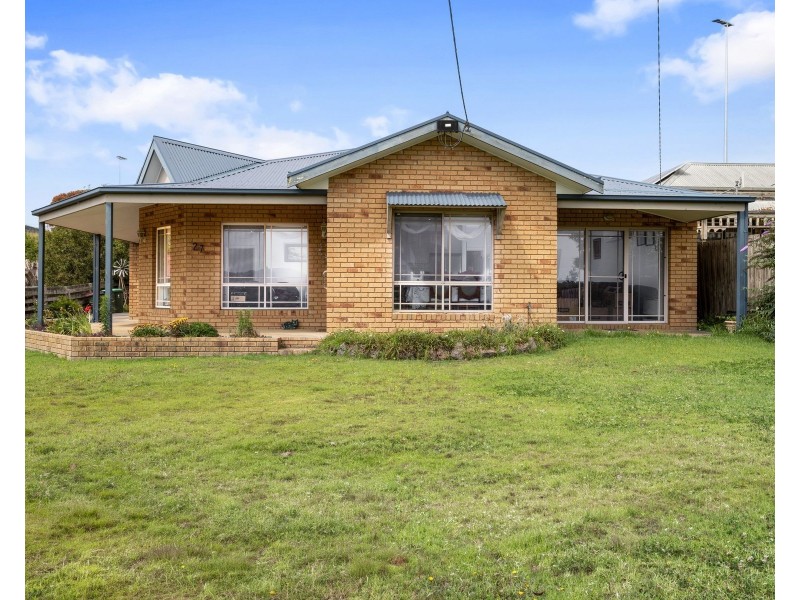 27 South Railway Crescent, Korumburra VIC 3950