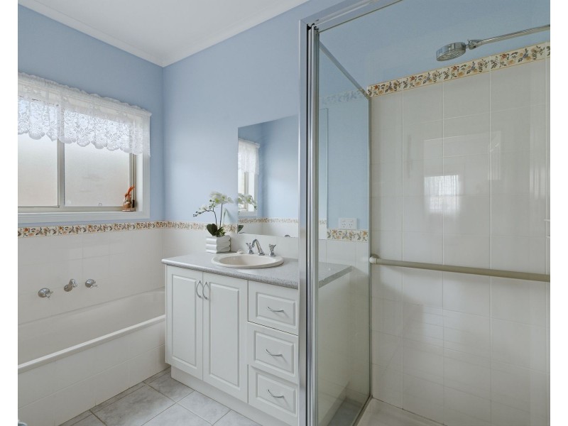 27 South Railway Crescent, Korumburra VIC 3950