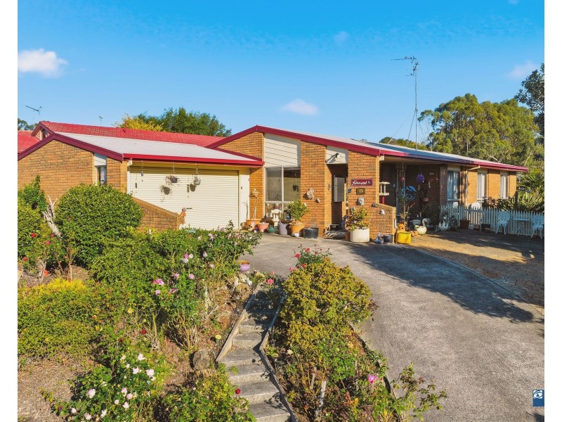 15 Valley View Parade, Korumburra VIC 3950