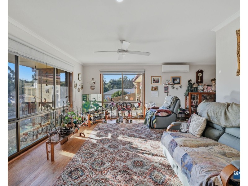 15 Valley View Parade, Korumburra VIC 3950