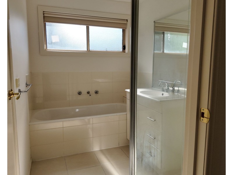 8/11 Lower Gordon Street, Korumburra VIC 3950