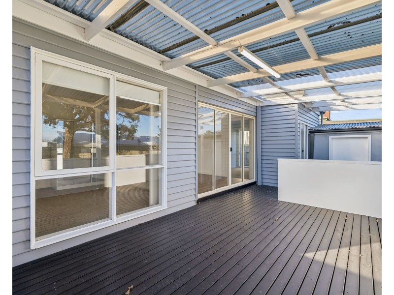 3B Macqueen Avenue, Korumburra VIC 3950