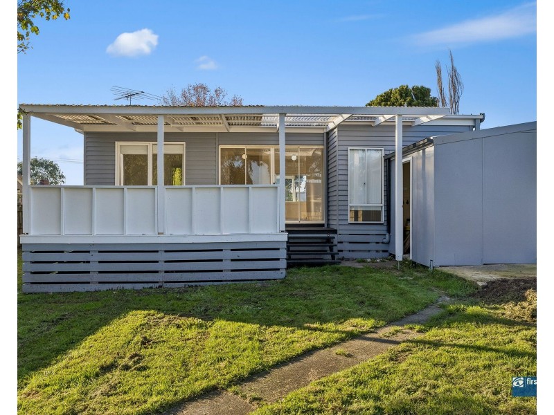 3B Macqueen Avenue, Korumburra VIC 3950
