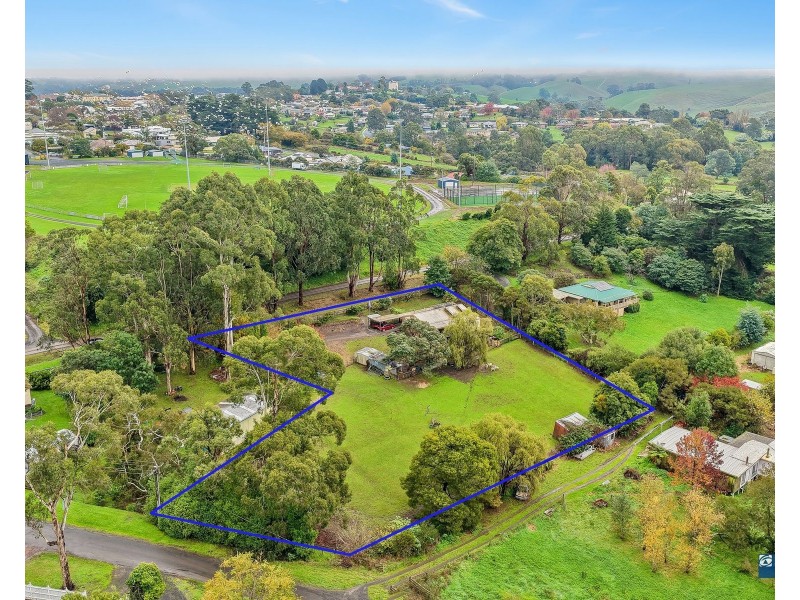 15 Boundary Road, Korumburra VIC 3950