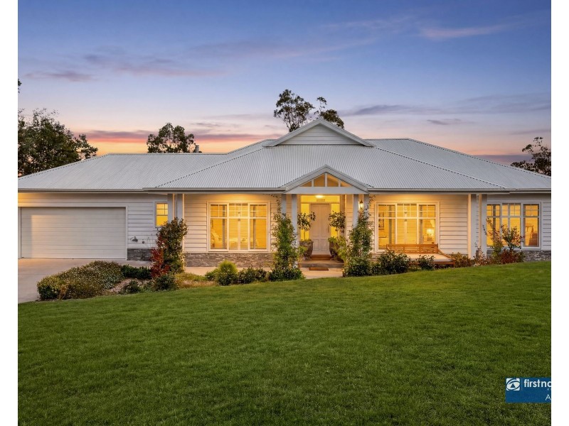 5 Hennessy Court, Bena VIC 3946