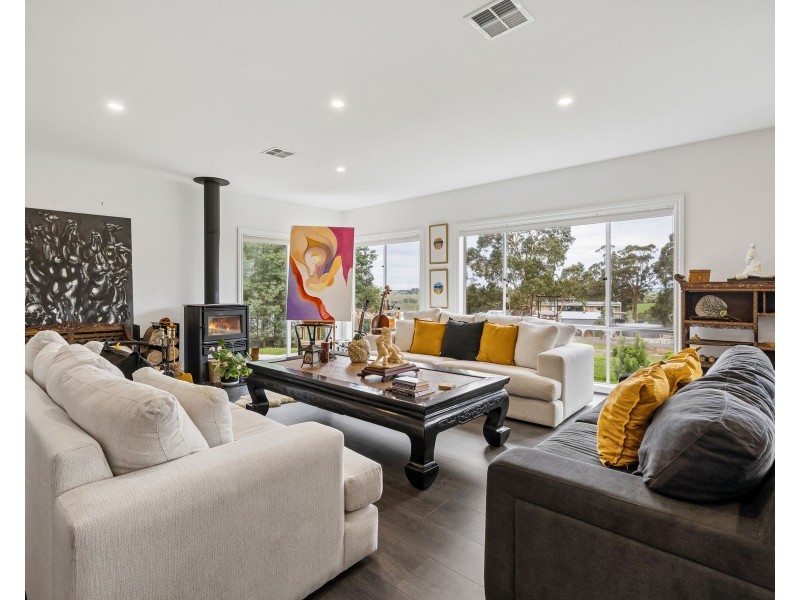 5 Hennessy Court, Bena VIC 3946
