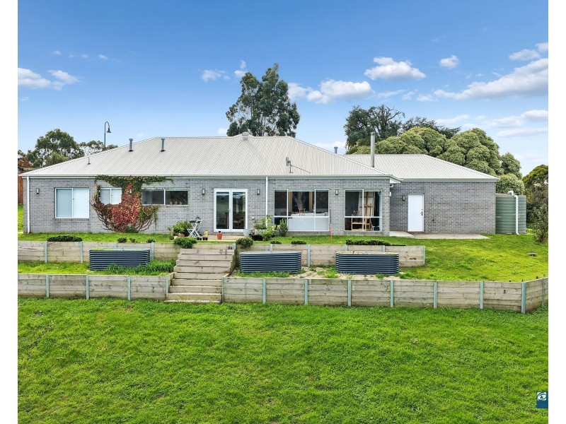 5 Hennessy Court, Bena VIC 3946