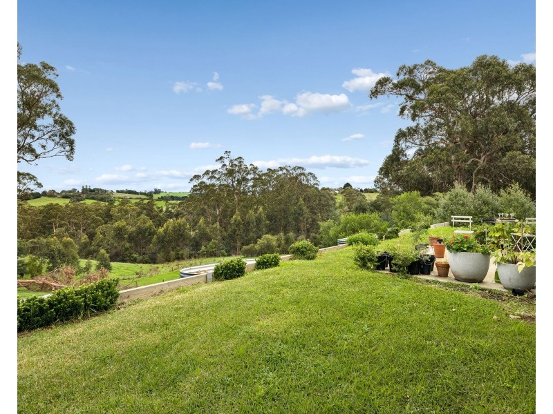 5 Hennessy Court, Bena VIC 3946