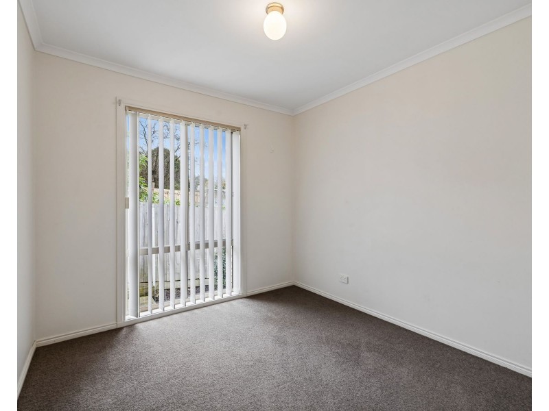 9/11 Lower Gordon Street, Korumburra VIC 3950