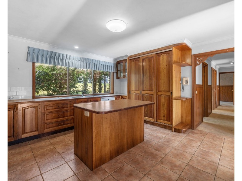 11 Roy Street, Loch VIC 3945