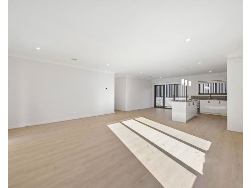 1/12 Gabriella Way, Korumburra VIC 3950