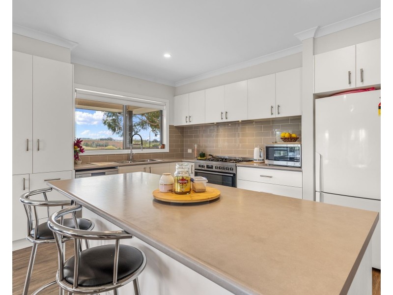 17 Royal Place, Leongatha VIC 3953