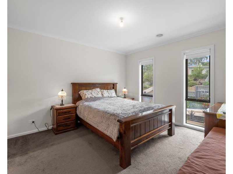 17 Royal Place, Leongatha VIC 3953