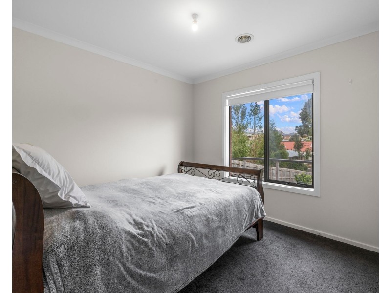 17 Royal Place, Leongatha VIC 3953