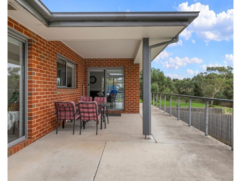 17 Royal Place, Leongatha VIC 3953