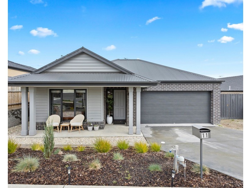 11 Mountain Ash Drive, Korumburra VIC 3950