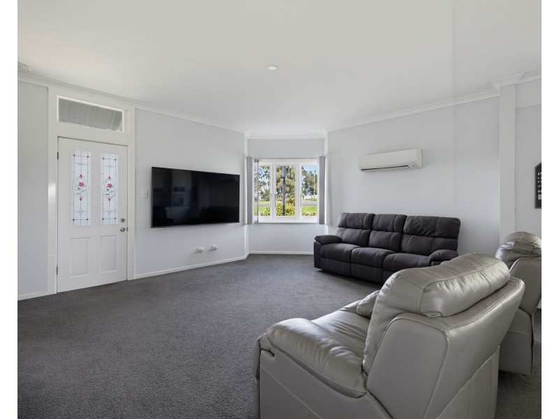 44-46 Nyora Road, Poowong VIC 3988