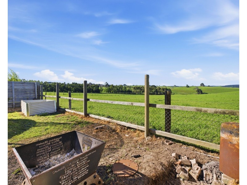 98 Ranceby Road, Poowong VIC 3988