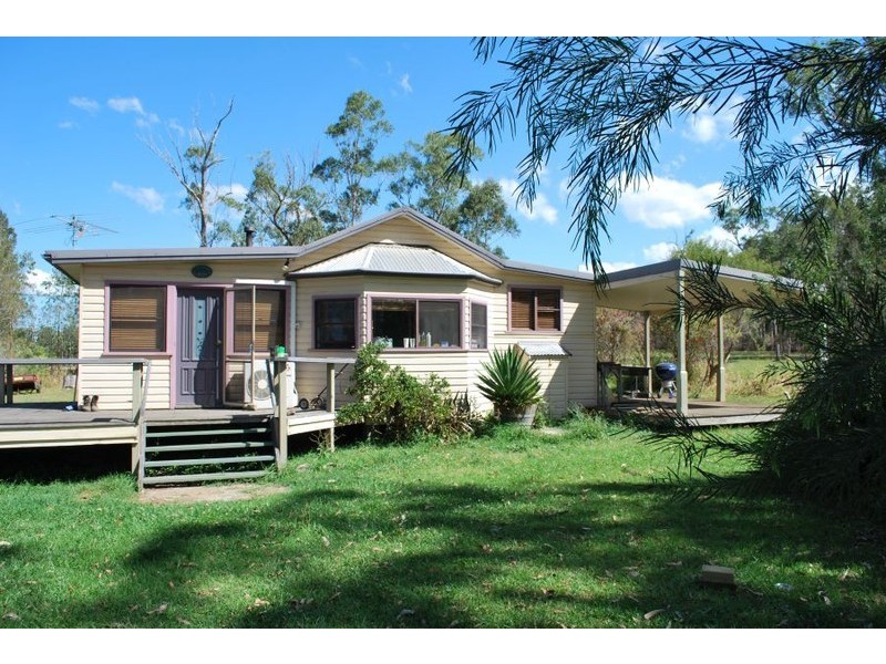 16 Eastbank Road, Kungala NSW 2460