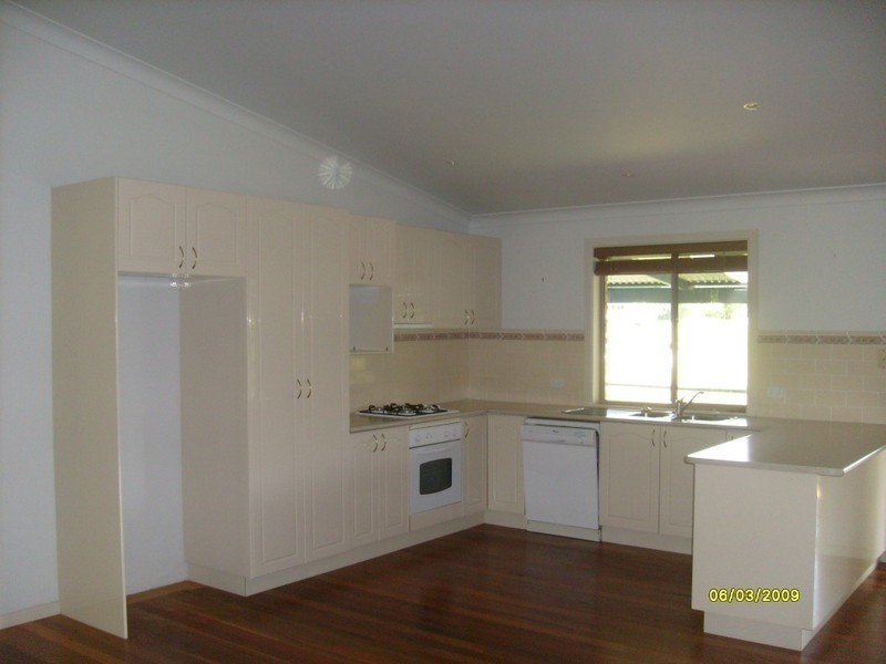 8 Woodswallow Drive, Boambee East NSW 2452