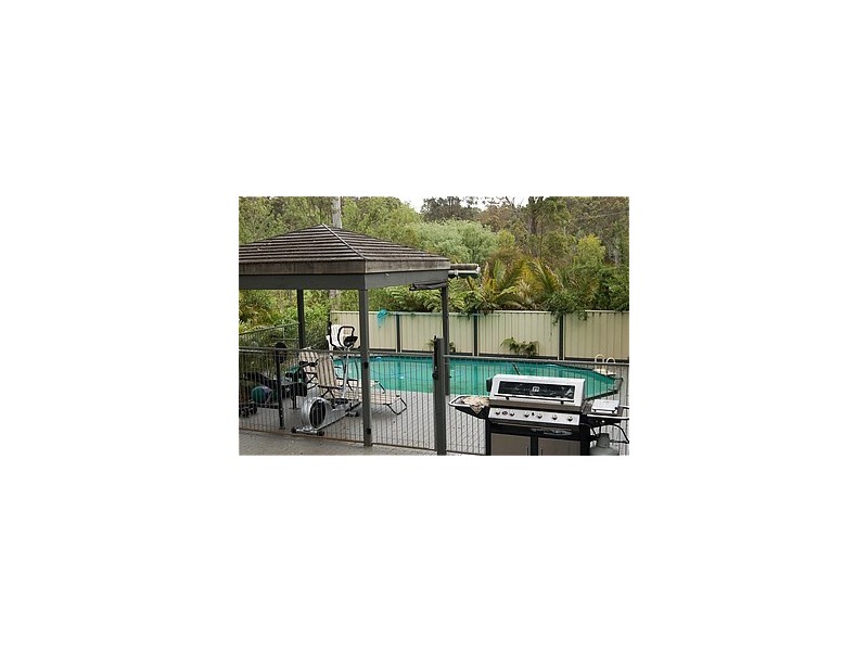 5 Ridgewood Drive, Urunga NSW 2455