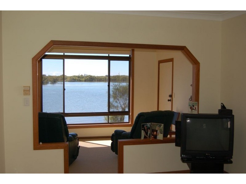 42 Morgo Street, Urunga NSW 2455