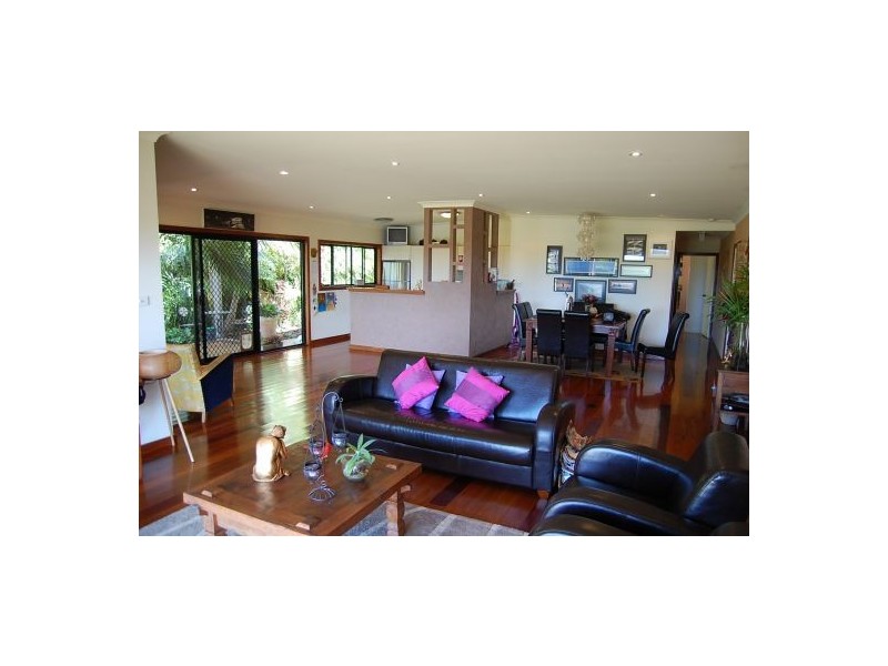 9 Cookes Lane, Scotts Head NSW 2447