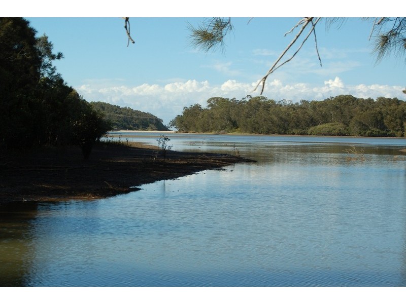2 Melaleuca Avenue, Woolgoolga NSW 2456