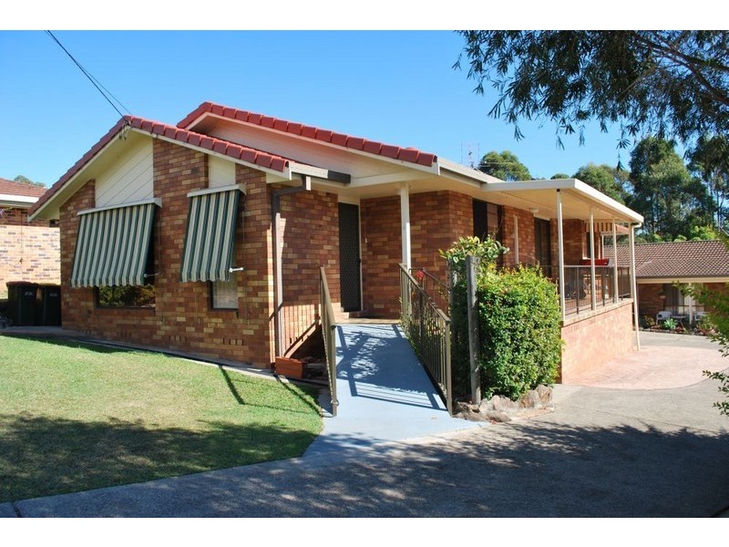 1/4 Bardsley Crescent, Boambee East NSW 2452