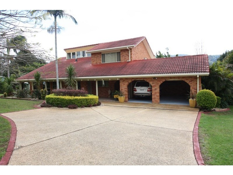 1 Bakker Drive, Bonville NSW 2441