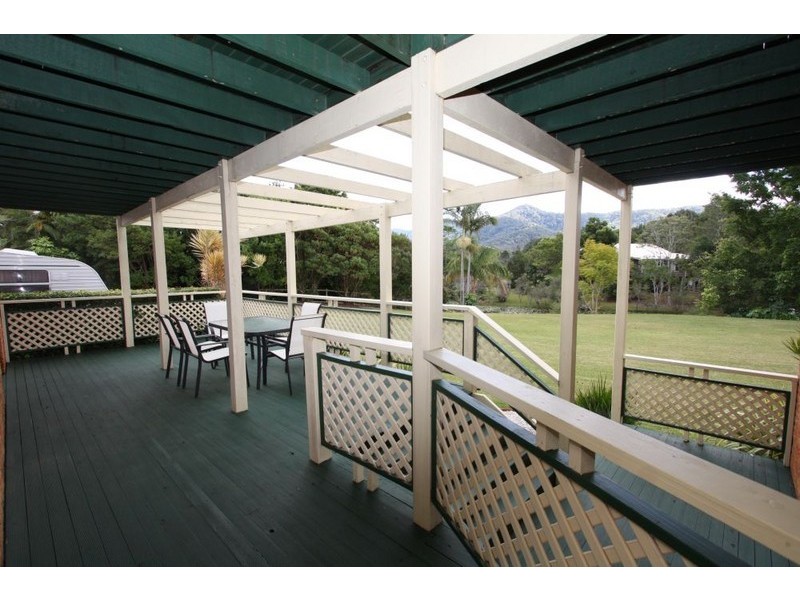 1 Bakker Drive, Bonville NSW 2441