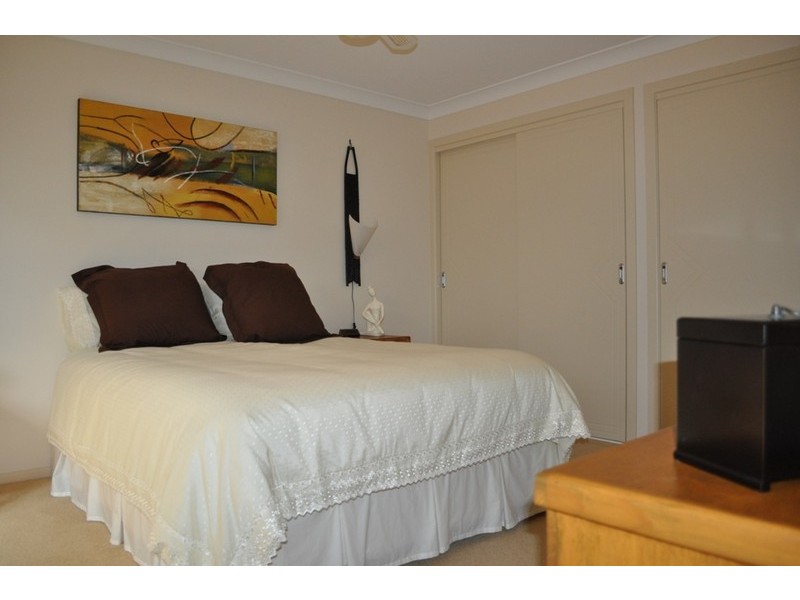 8 Nunga Street, Safety Beach NSW 2456