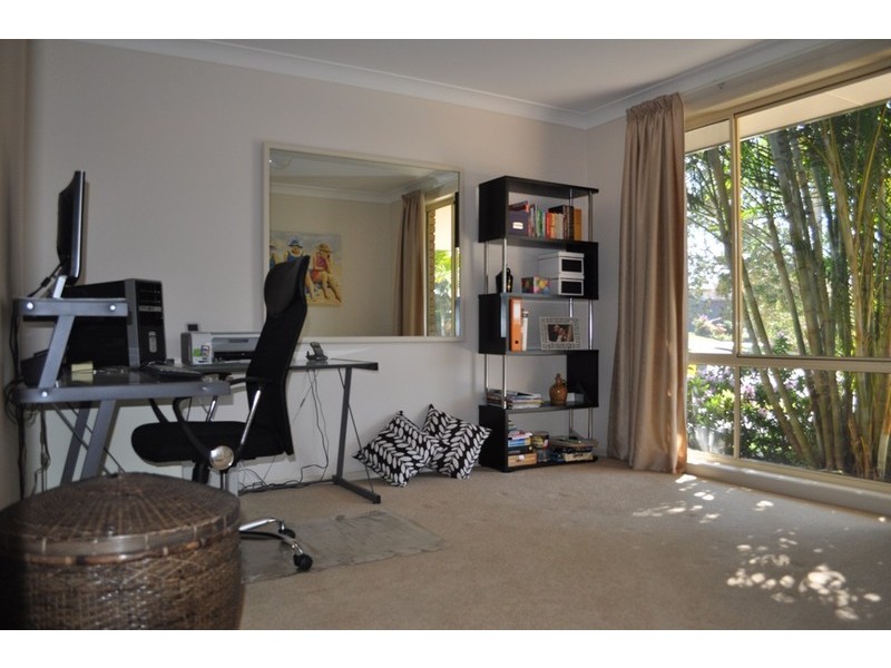 8 Nunga Street, Safety Beach NSW 2456