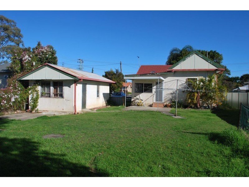 77 WEST HIGH STREET, Coffs Harbour NSW 2450