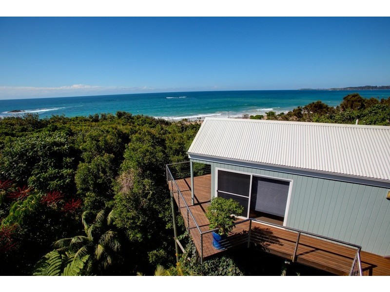 16a Elouera Drive, Sapphire Beach NSW 2450