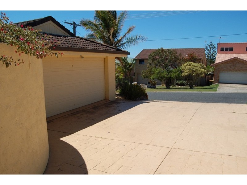 60 Bluegum Avenue, Sandy Beach NSW 2456