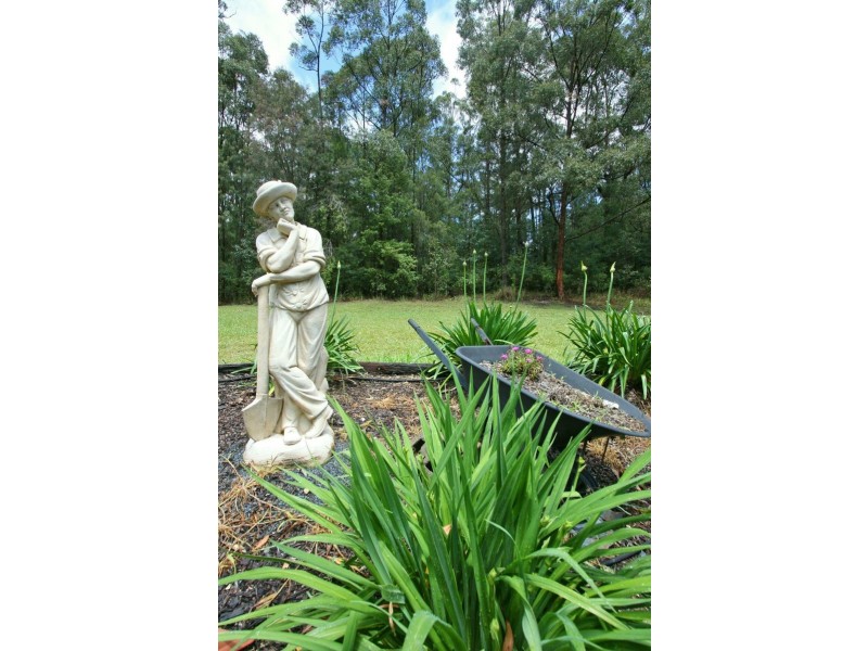 11 Colonial Court, Moonee Beach NSW 2450