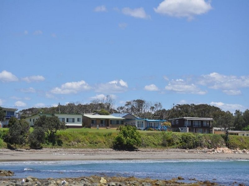 8 First Avenue, Arrawarra Headland NSW 2456