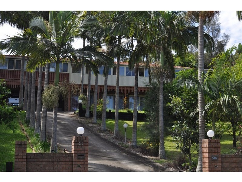 24 Emerald Heights Drive, Emerald Beach NSW 2456
