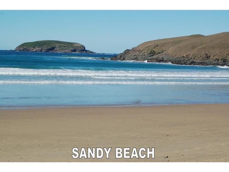 48 Sandy’s Beach Drive, Sandy Beach NSW 2456