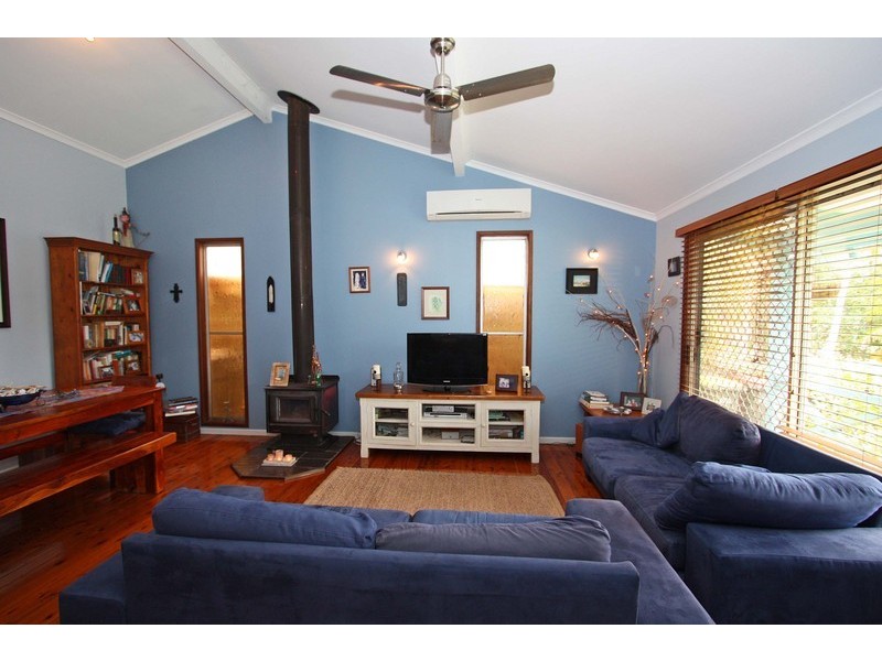 21 Bluff Road, Emerald Beach NSW 2456