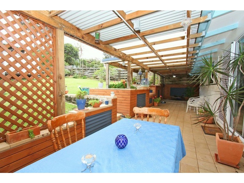 21 Bluff Road, Emerald Beach NSW 2456