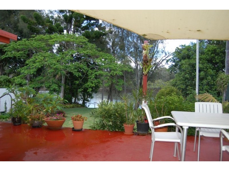 7 Marshall Place Newry Island, Urunga NSW 2455