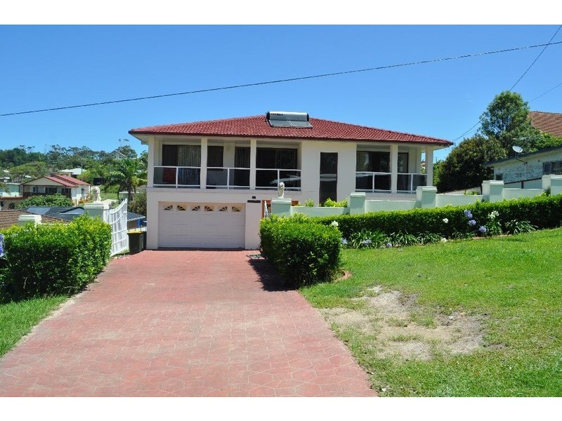 28 Hastings Street, Woolgoolga NSW 2456