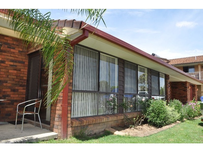 14 Crabbe Street, Woolgoolga NSW 2456